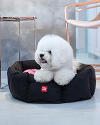 Łóżka, torby do noszenia